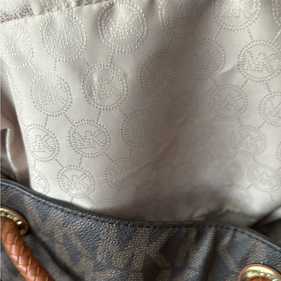 Michaels Kors large shoulder bag - Picture 6 of 9